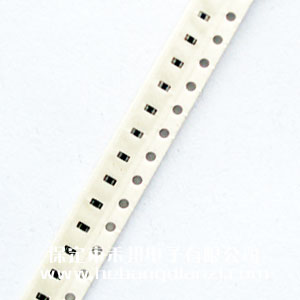 ��Ƭ���0603 100uH