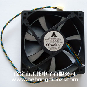 DC12V����120*120*25mm ̨��