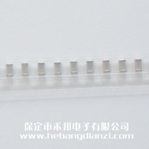 220pF 1206��Ƭ����