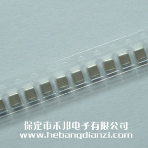 ��Ƭ����3300pF(3.3nF) ����ѹ500V  1210