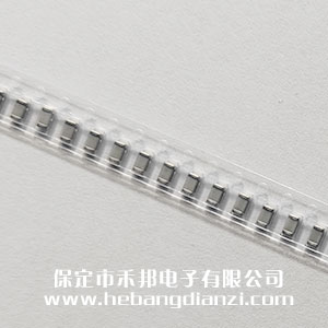 ��ѹ����100PF 2KV  1206��Ƭ����